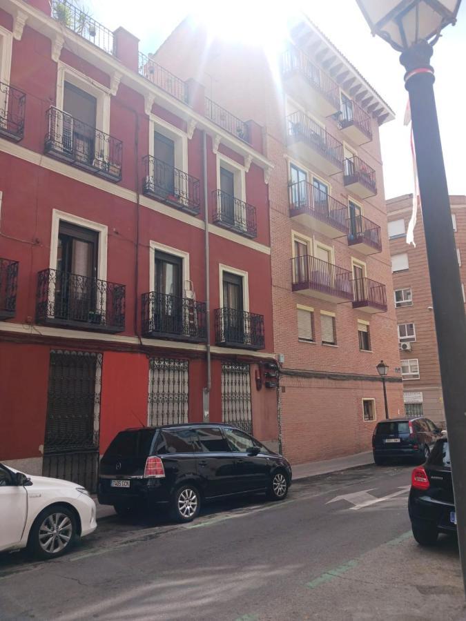 Habitacion En Madrid Apartment Екстериор снимка